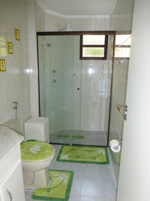 Condominio Wembley Tenis Ubatuba Ruang foto